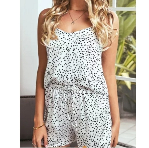 Chic Off White Satin Spotted 2 Pc Short Set PJs - Picture 3 of 4
